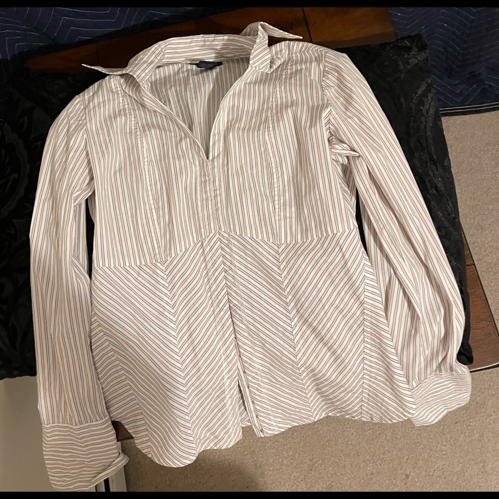 Women’s dress shirt